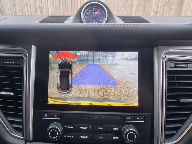 2017 PORSCHE MACAN 3.6T V6 Turbo SUV 5dr Petrol PDK 4WD Euro 6 (s/s) (400 ps) - Photo 6