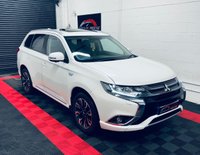 USED 2017 67 MITSUBISHI OUTLANDER 2.0h 12kWh 4h SUV 5dr Petrol Plug-in Hybrid CVT 4WD Euro 6 (s/s) (200 ps) 