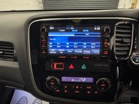 USED 2017 67 MITSUBISHI OUTLANDER 2.0h 12kWh 4h SUV 5dr Petrol Plug-in Hybrid CVT 4WD Euro 6 (s/s) (200 ps) 