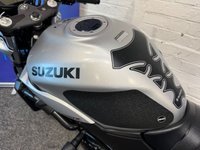 USED 2022 72 SUZUKI SV650X SV650 X 3364 MILES FROM NEW + EXTRAS