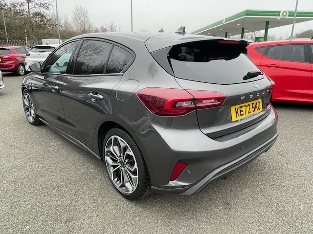 2023 Ford Focus 1L St-Line Vignale 5dr - Photo 5