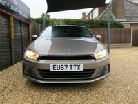 USED 2017 67 VOLKSWAGEN SCIROCCO 2.0 TDI GT Hatchback 3dr Diesel DSG Euro 6 (s/s) (150 ps) 2 OWNERS, AUTO, NAV, AZTEC GOLD