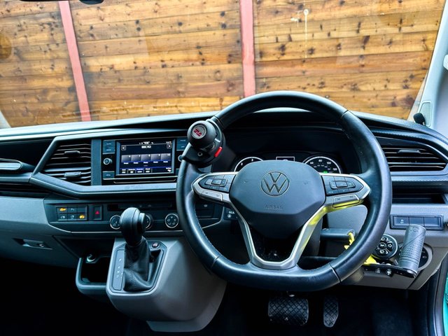 2022 VOLKSWAGEN TRANSPORTER - Photo 2