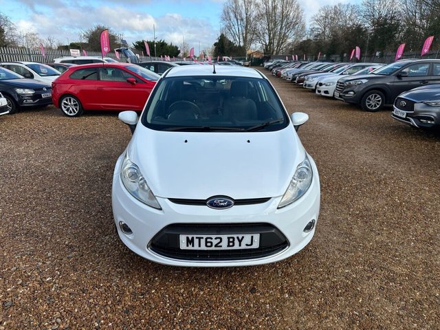 2012 FORD FIESTA 1.25 Zetec Euro 5 3dr - Photo 2