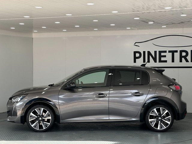 2022 PEUGEOT 208 - Photo 5