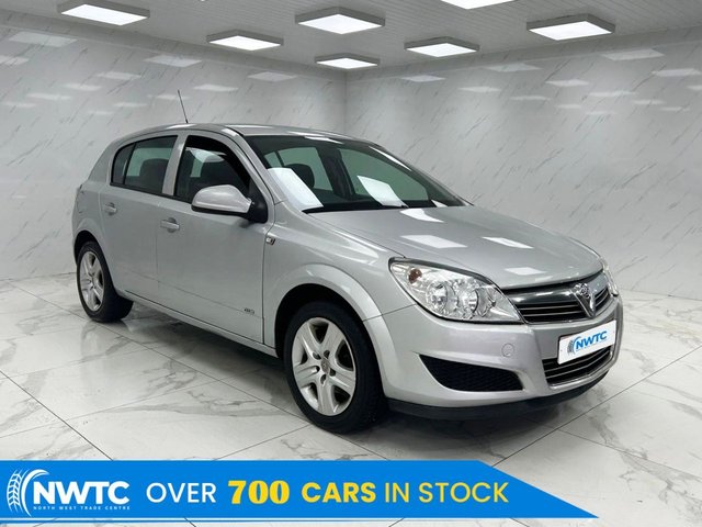 2009 ASTRA MOT TILL 28 10 26 MAKE US AN OFFER 1.4I 16V CLUB... photo