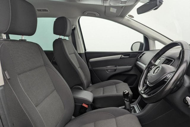 2019 Volkswagen Sharan 1.4L SE Nav 5dr - Photo 3