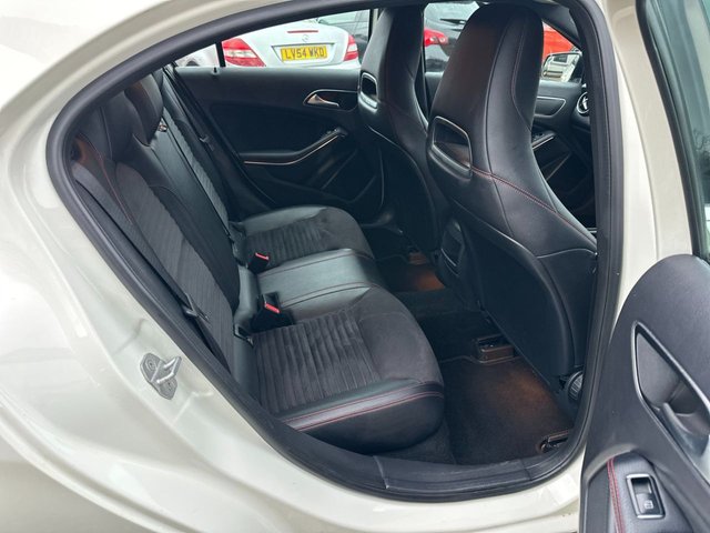 2014 MERCEDES-BENZ A-CLASS 1.5 A180 CDI AMG Sport Hatchback 5dr Diesel Manual Euro 5 (s/s) (109 ps) - Photo 8