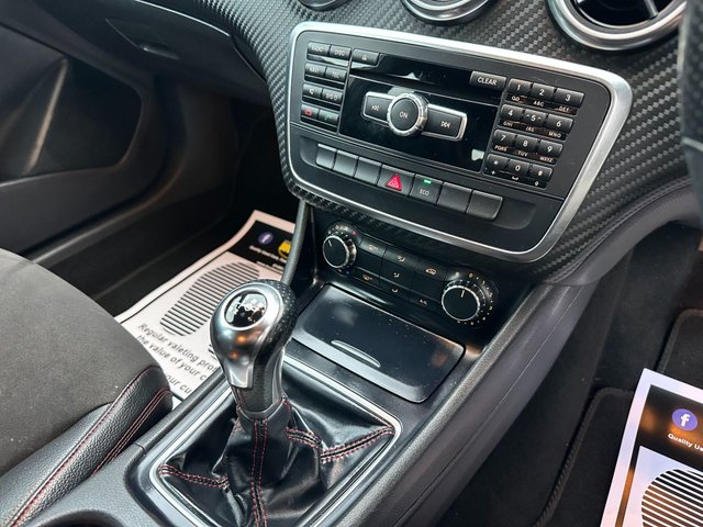 2014 MERCEDES-BENZ A-CLASS 1.5 A180 CDI AMG Sport Hatchback 5dr Diesel Manual Euro 5 (s/s) (109 ps) - Photo 12