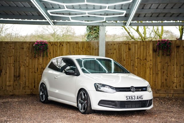 View our VOLKSWAGEN POLO