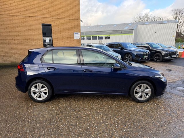 2021 Volkswagen Golf 2L Life 5dr - Photo 10