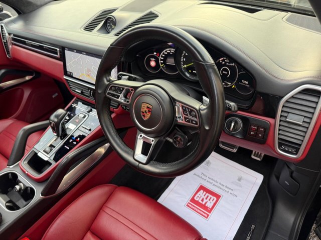 2020 PORSCHE CAYENNE 2020 4.0 V8 E-Hybrid 14.1kWh Turbo S TiptronicS 4WD Euro 6 (s/s) 5dr - Photo 9