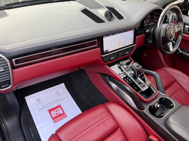2020 PORSCHE CAYENNE 2020 4.0 V8 E-Hybrid 14.1kWh Turbo S TiptronicS 4WD Euro 6 (s/s) 5dr - Photo 10