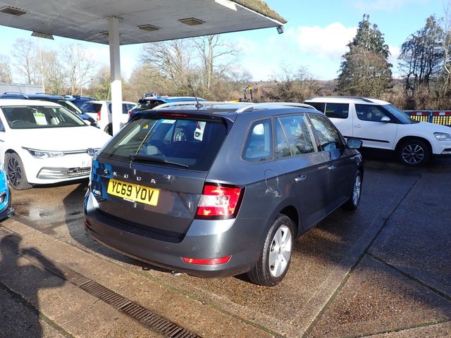 2020 SKODA FABIA - Photo 3