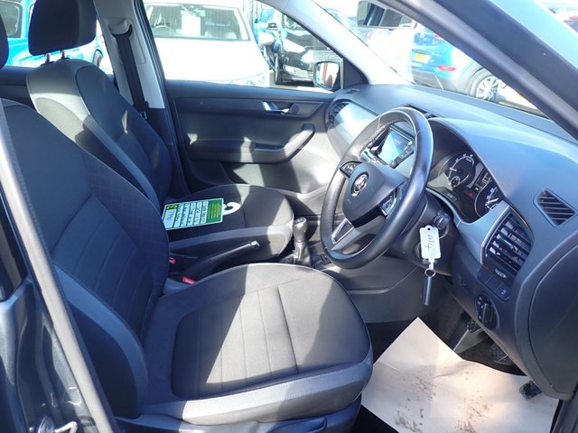 2020 SKODA FABIA - Photo 9