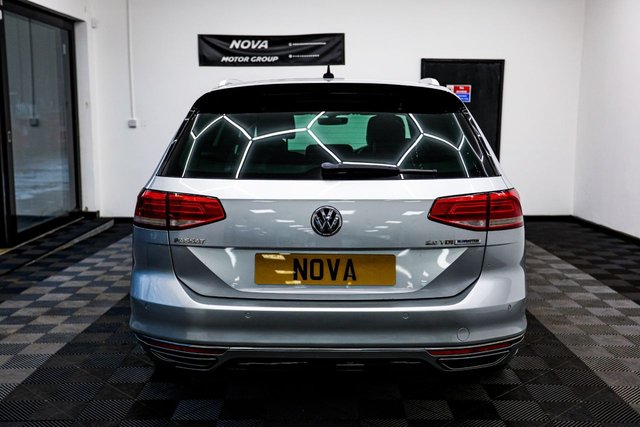 2015 Volkswagen Passat 2L R-Line 5dr - Photo 11