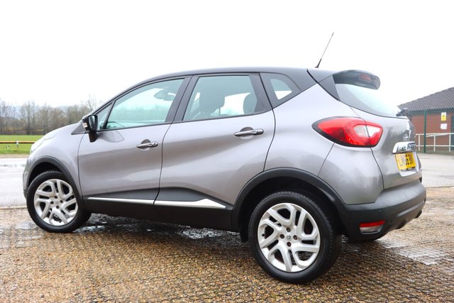 2016 RENAULT CAPTUR - Photo 4