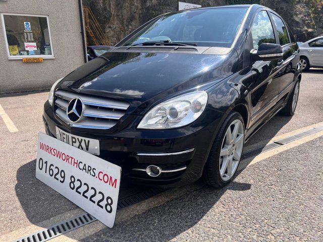 2011 Mercedes-Benz B-Class 2.0 B200 CDI Sport MPV 5dr Diesel Manual *PX TO CLEAR*HALF LEATHER*2ltr DIESEL*&amp;pound;195 R/TAX* photo