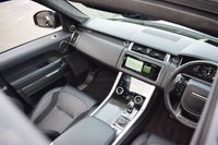 USED 2020 20 LAND ROVER RANGE ROVER SPORT 5.0 P575 V8 GPF SVR SUV 5dr Petrol Auto 4WD Euro 6 (s/s) (575 ps) SIDE STEPS / PAN ROOF / CARBON