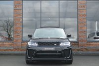 USED 2020 20 LAND ROVER RANGE ROVER SPORT 5.0 P575 V8 GPF SVR SUV 5dr Petrol Auto 4WD Euro 6 (s/s) (575 ps) SIDE STEPS / PAN ROOF / CARBON