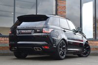 USED 2020 20 LAND ROVER RANGE ROVER SPORT 5.0 P575 V8 GPF SVR SUV 5dr Petrol Auto 4WD Euro 6 (s/s) (575 ps) SIDE STEPS / PAN ROOF / CARBON