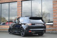 USED 2020 20 LAND ROVER RANGE ROVER SPORT 5.0 P575 V8 GPF SVR SUV 5dr Petrol Auto 4WD Euro 6 (s/s) (575 ps) SIDE STEPS / PAN ROOF / CARBON
