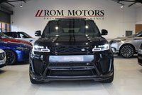 USED 2020 20 LAND ROVER RANGE ROVER SPORT 5.0 P575 V8 GPF SVR SUV 5dr Petrol Auto 4WD Euro 6 (s/s) (575 ps) SIDE STEPS / PAN ROOF / CARBON