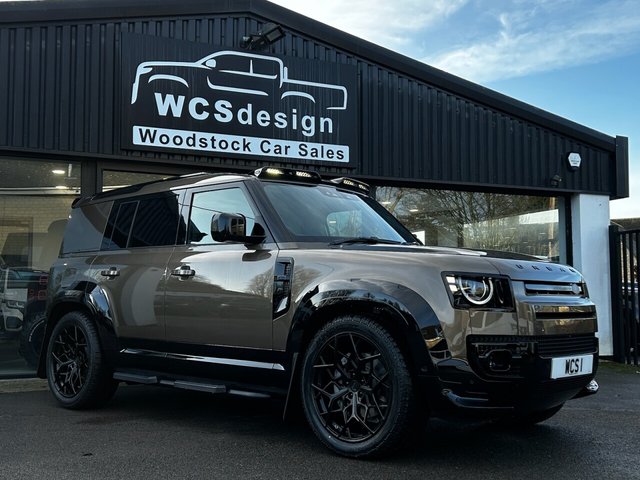 2026 Land Rover DEFENDER 110 - Photo 4