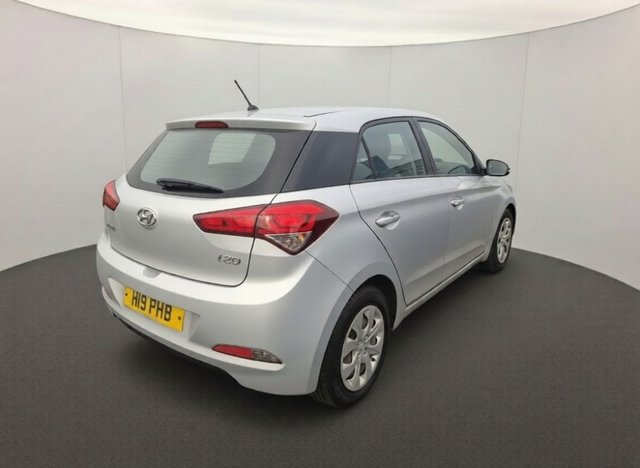 2016 Hyundai I20 1.2L S Air 5dr - Photo 2
