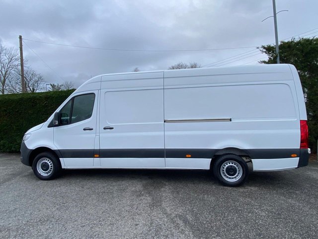 2022 Mercedes-Benz SPRINTER - Photo 5