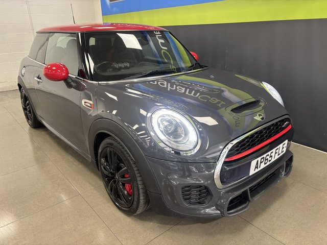 2015 MINI Hatch 2L John Cooper Works 3dr - Photo 3
