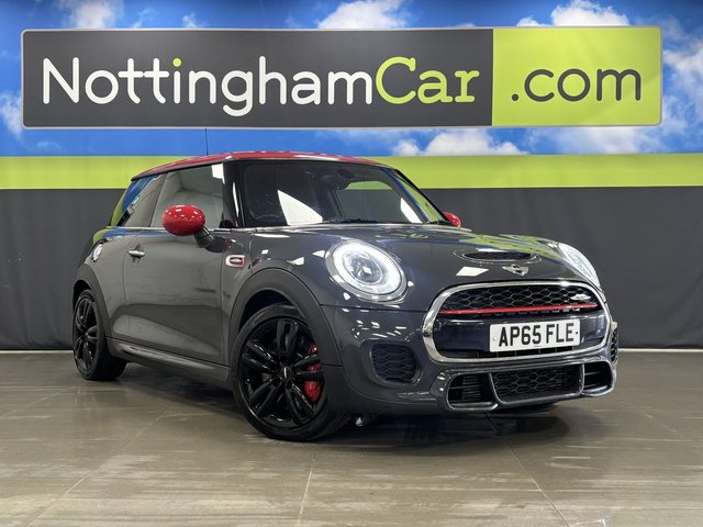 2015 MINI Hatch 2L John Cooper Works 3dr - Photo 2