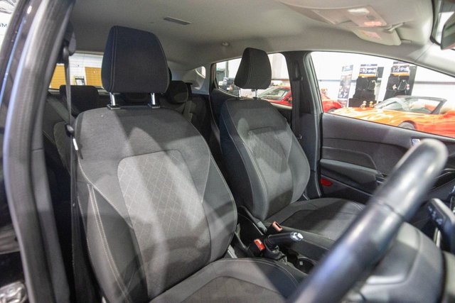 2019 Ford Fiesta 1L Active 1 5dr - Photo 2