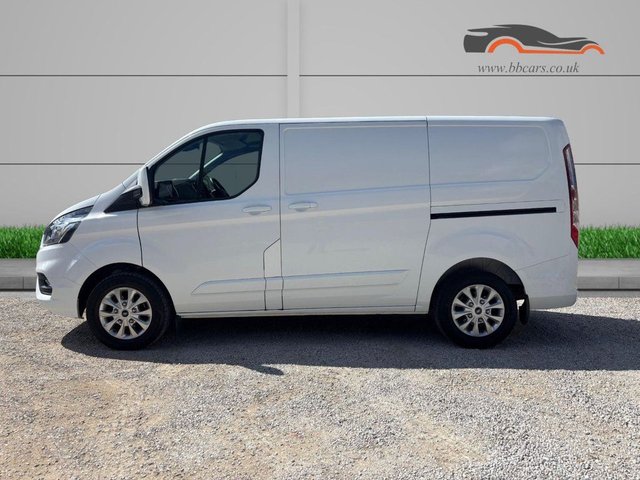 2022 Ford Transit Custom 2L Limited 5dr - Photo 2
