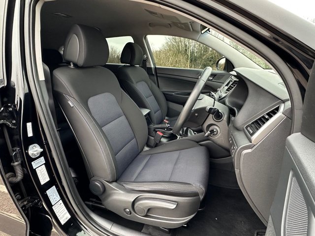 2018 HYUNDAI TUCSON 1.7 CRDi Blue Drive SE SUV 5dr Diesel Manual Euro 6 (s/s) (116 ps) - Photo 8