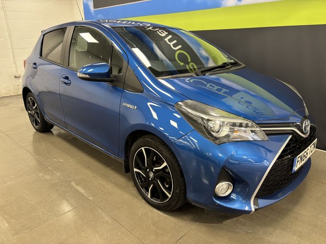 2016 Toyota Yaris 1.5L Design 5dr - Photo 3