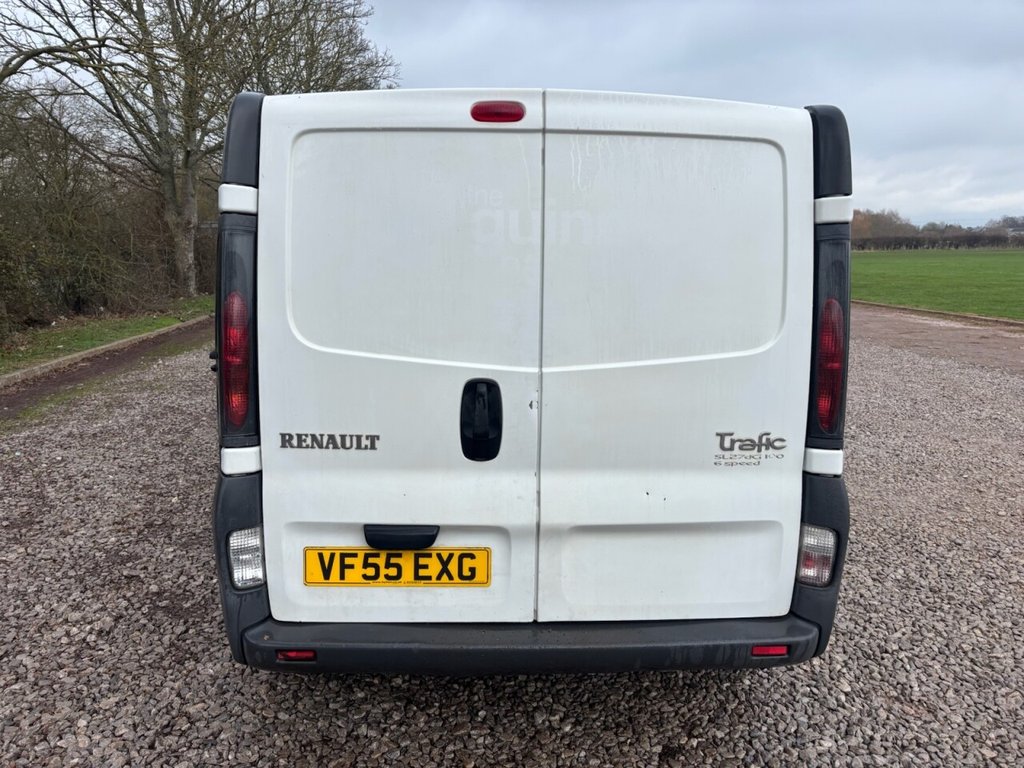 USED 2006 55 RENAULT TRAFIC 1.9 TD dCi SL27 Panel Van 4dr Diesel Manual (197 g/km, 100 bhp) 