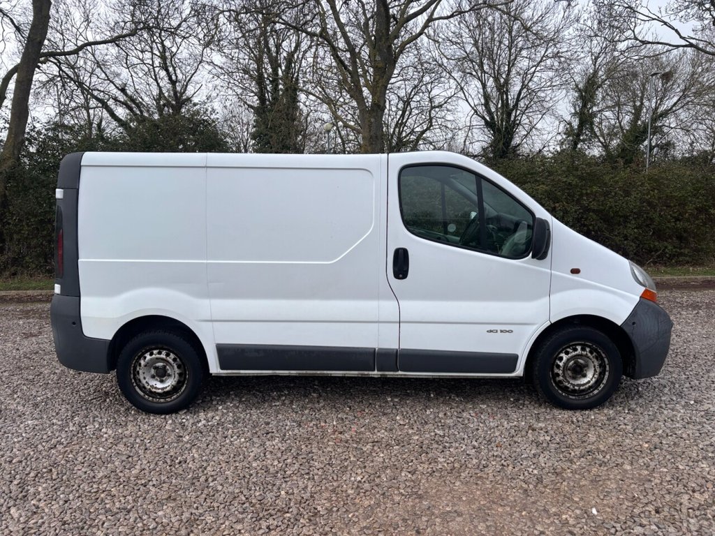 USED 2006 55 RENAULT TRAFIC 1.9 TD dCi SL27 Panel Van 4dr Diesel Manual (197 g/km, 100 bhp) 