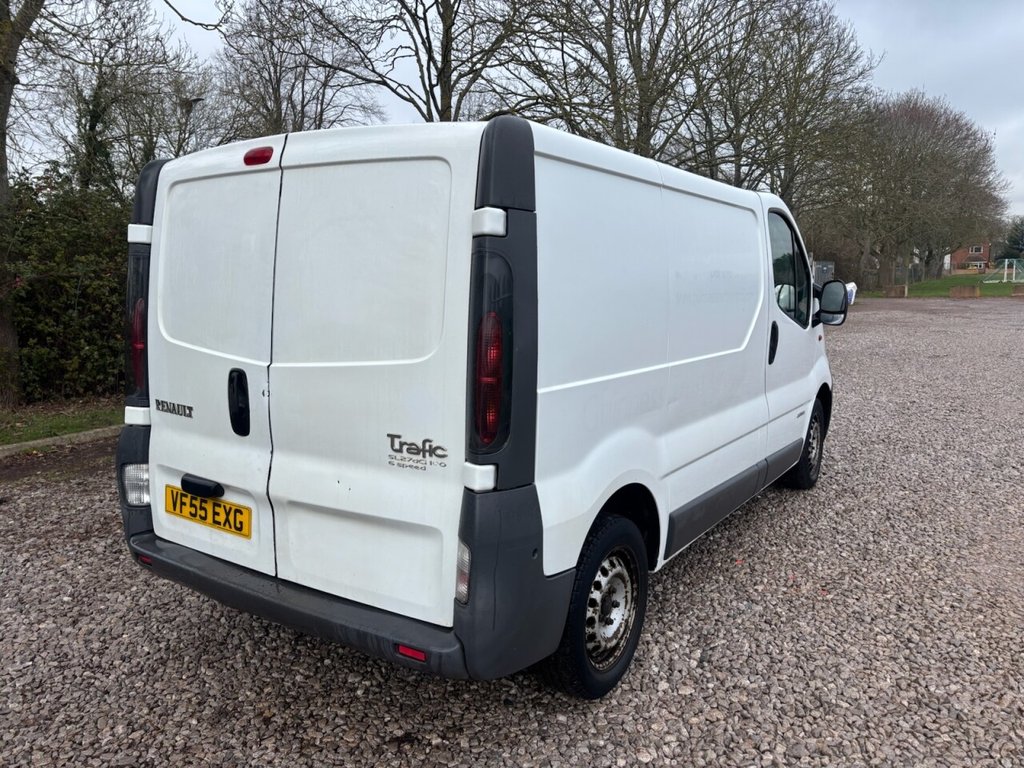 USED 2006 55 RENAULT TRAFIC 1.9 TD dCi SL27 Panel Van 4dr Diesel Manual (197 g/km, 100 bhp) 