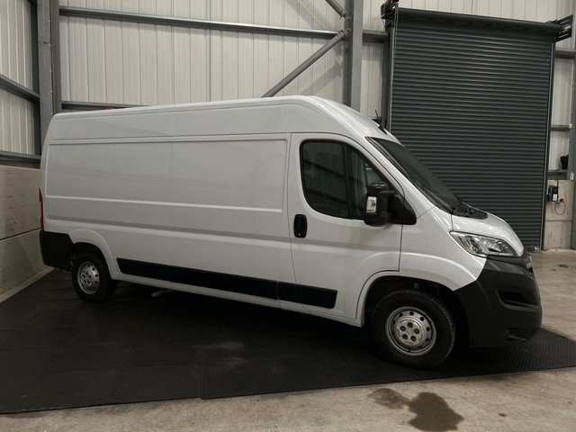 View our VAUXHALL MOVANO