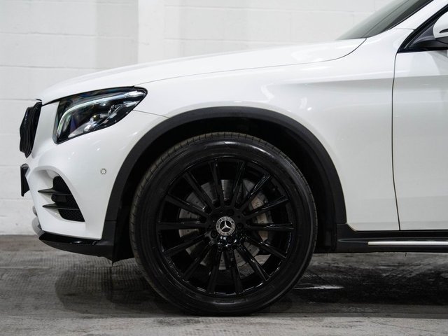 2017 Mercedes-Benz Glc 2L Amg Line 5dr - Photo 11