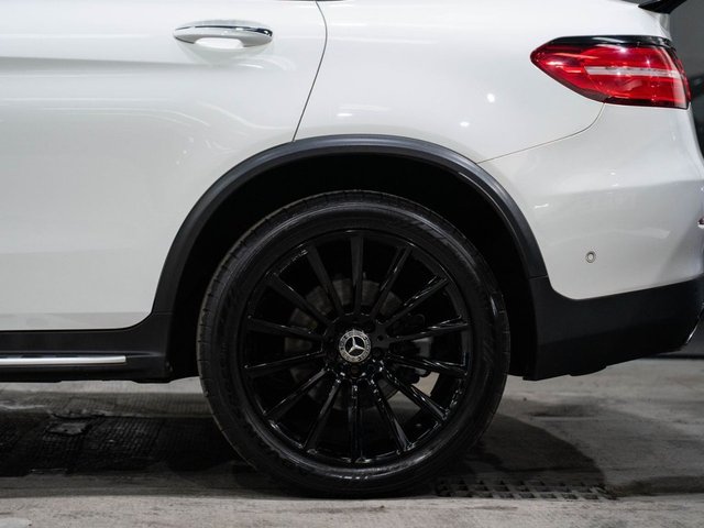 2017 Mercedes-Benz Glc 2L Amg Line 5dr - Photo 12