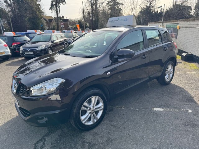 2013 NISSAN QASHQAI 2013 1.6 Acenta SUV 5dr Petrol CVT 2WD Euro 5 (117 ps)
        
          ONLY 65K JUST SERVICED & MOT'D - Photo 4
