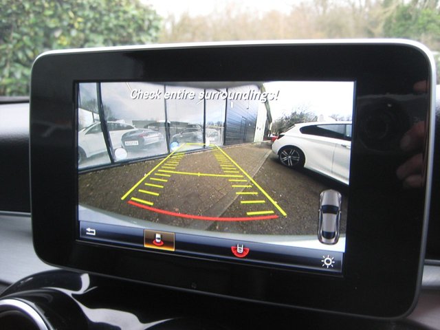 2016 MERCEDES-BENZ C-CLASS 2.1 C220d AMG Line Coupe 2dr Diesel G-Tronic+ Euro 6 (s/s) (170 ps) - Photo 8