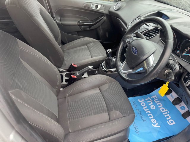 2016 FORD FIESTA 2016 1.5 TDCi Zetec Hatchback 5dr Diesel Manual Euro 6 (75 ps)
        
          £20 TAX! ONLY 66K - 7 SERVICES - Photo 11