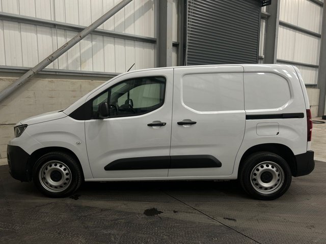 2023 PEUGEOT PARTNER - Photo 12