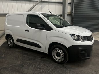 2023 PEUGEOT PARTNER