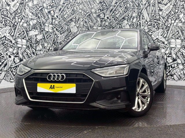 2022 Audi A4 2L Technik 4dr - Photo 6
