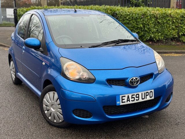 2009 Toyota Aygo 1.0 VVT-i Blue Hatchback 5dr Petrol Manual Euro 4 (67 bhp) photo