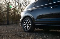 USED 2018 68 VOLKSWAGEN TOUAREG 3.0 TDI V6 R-Line SUV 5dr Diesel Tiptronic 4Motion Euro 6 (s/s) (286 ps) 